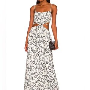 Elegant Black and White Patterned Dress